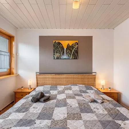 Unterm Dreifaltigkeitsberg Apartmán *